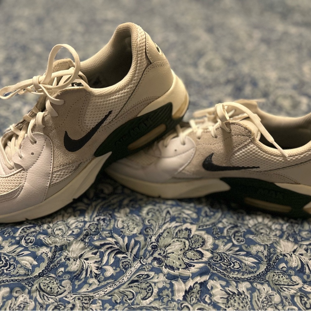Nike women’s Air Max Excee white grey hunter green sneakers